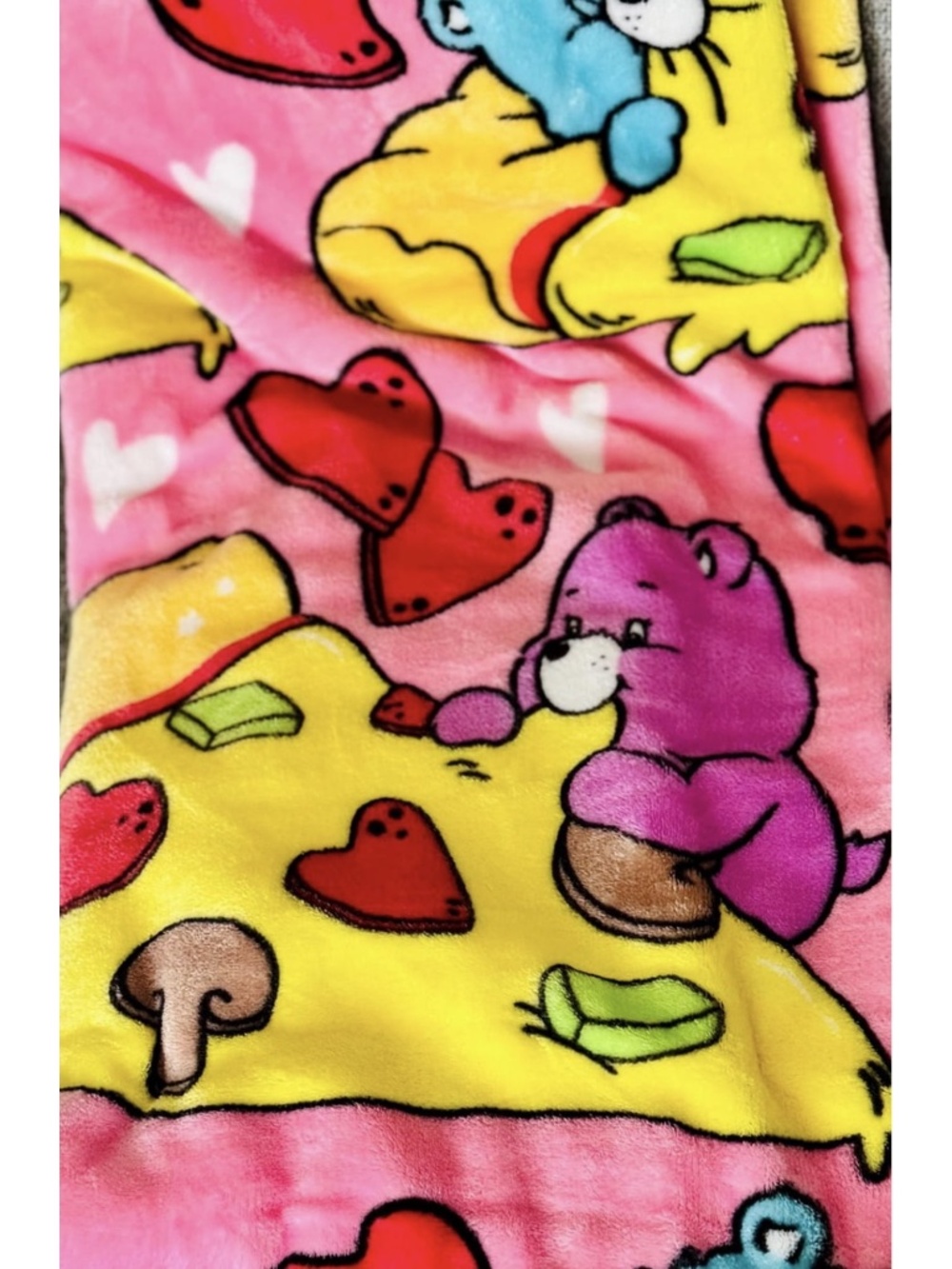 Care Bears "Pizza Love" Super Soft Plush Throw Blanket 50x70